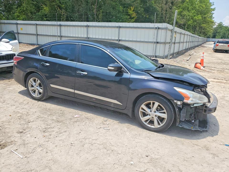 Photo 4 from auction – 2015 NISSAN ALTIMA with VIN 1N4AL3AP8FN340569