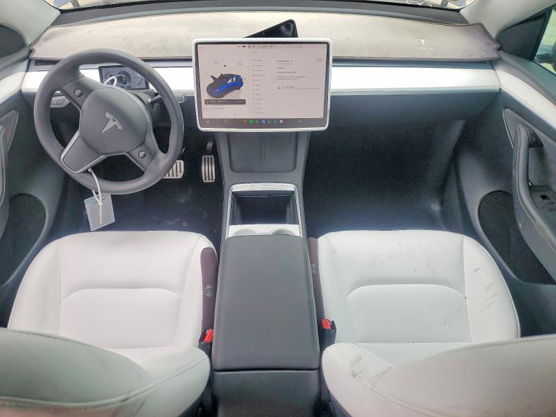 Photo 8 from auction – 2022 TESLA MODEL Y with VIN 7SAYGDEF6NF539785