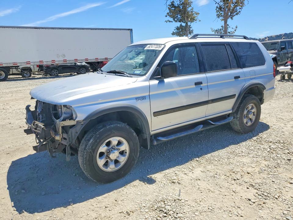 2003 MITSUBISHI MONTERO