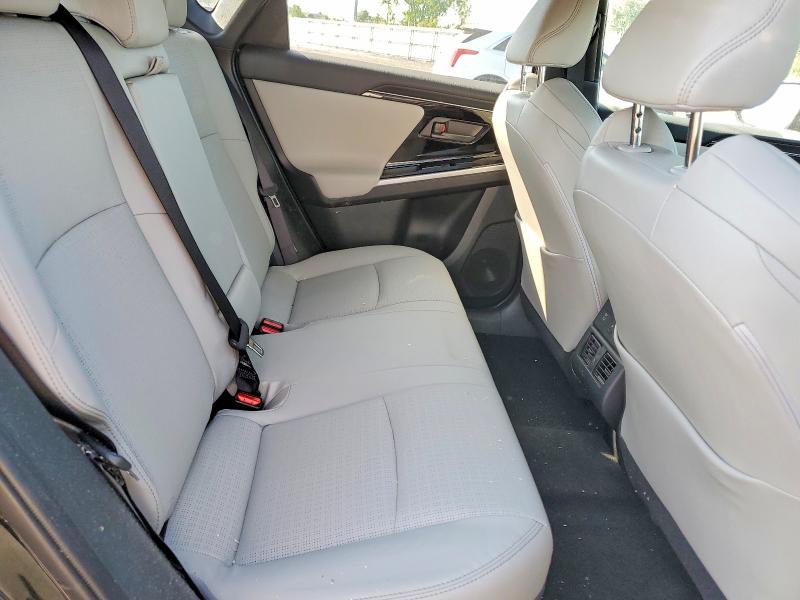 Photo 11 from auction – 2025 TOYOTA BZ4X with VIN JTMABACA7SA096375