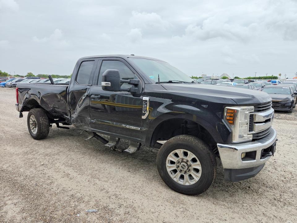 Photo 4 from auction – 2018 FORD F250 with VIN 1FT7X2BT3JEC98660