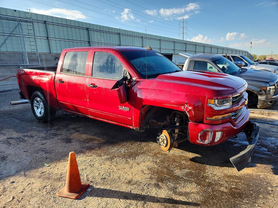 Photo 4 from auction – 2018 CHEVROLET SILVERADO with VIN 3GCUKREC4JG624707
