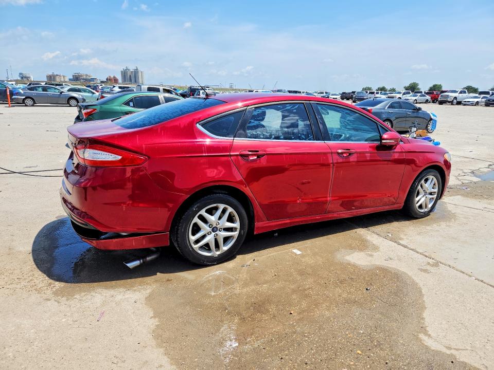 Photo 3 from auction – 2016 FORD FUSION with VIN 3FA6P0H70GR274757