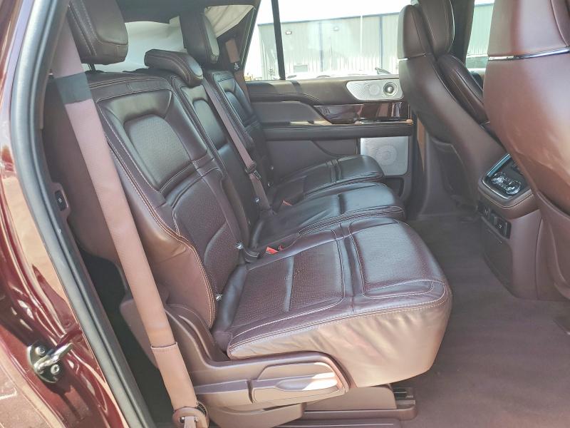 Photo 11 from auction – 2020 LINCOLN NAVIGATOR with VIN 5LMJJ3TT2LEL15455
