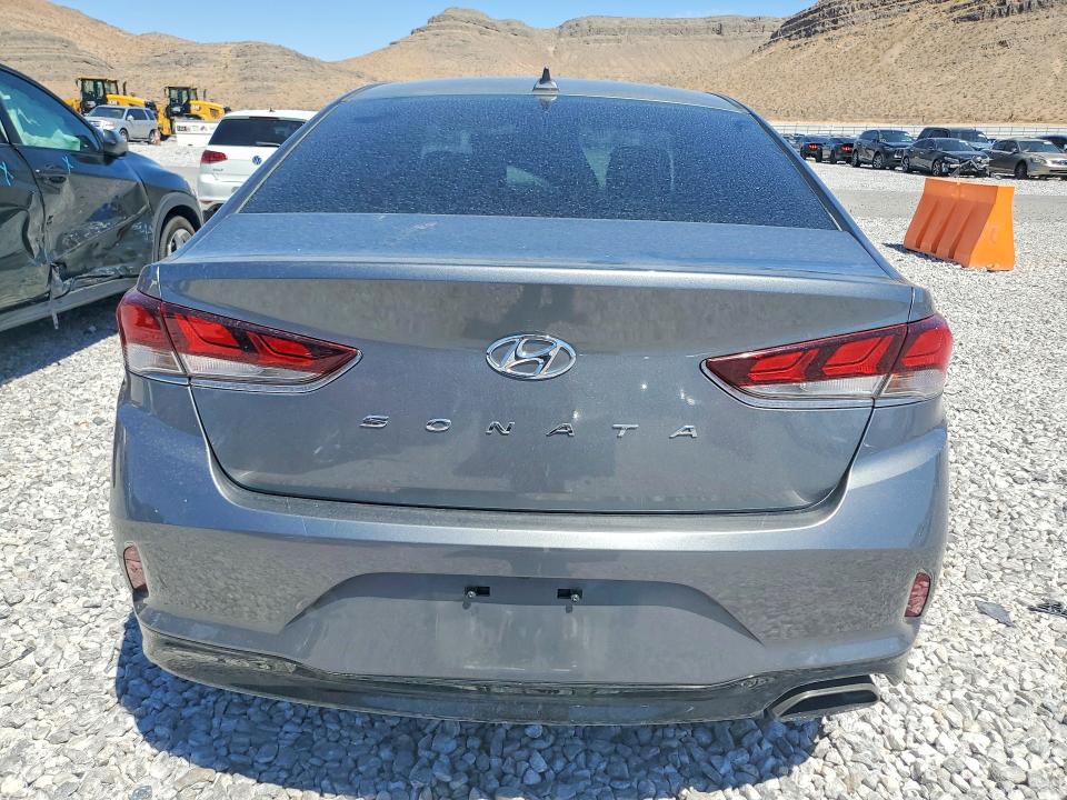 Photo 6 from auction – 2019 HYUNDAI SONATA with VIN 5NPE34AF9KH740336