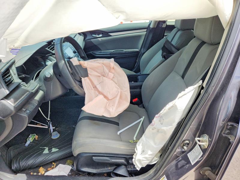Photo 7 from auction – 2018 HONDA CIVIC with VIN 19XFC2F53JE044082