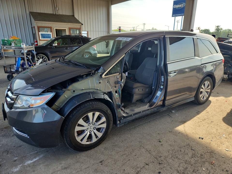 Photo 1 from auction – 2016 HONDA ODYSSEY with VIN 5FNRL5H37GB101266