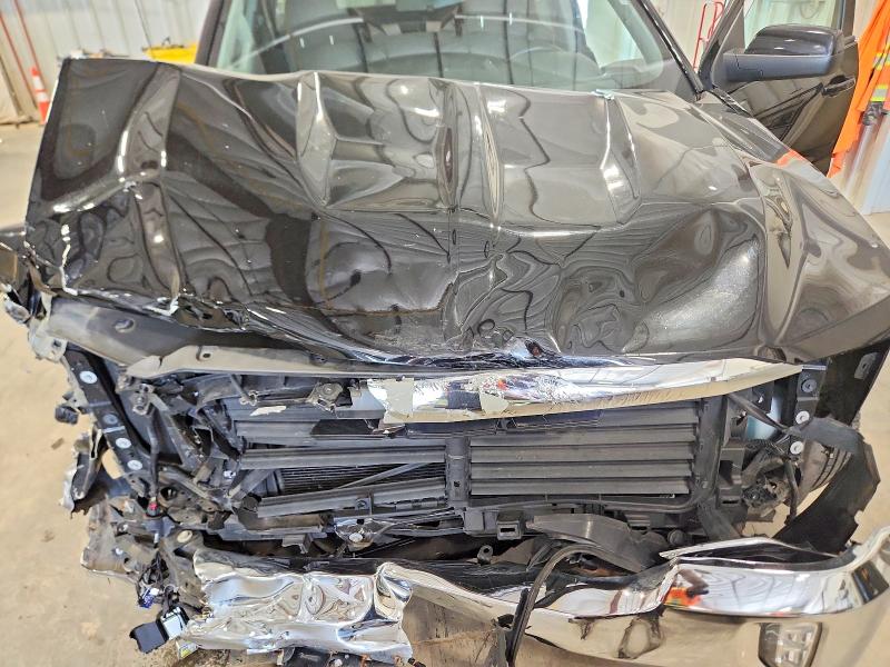 Photo 11 from auction – 2018 CHEVROLET SILVERADO with VIN 3GCUKREC8JG431069