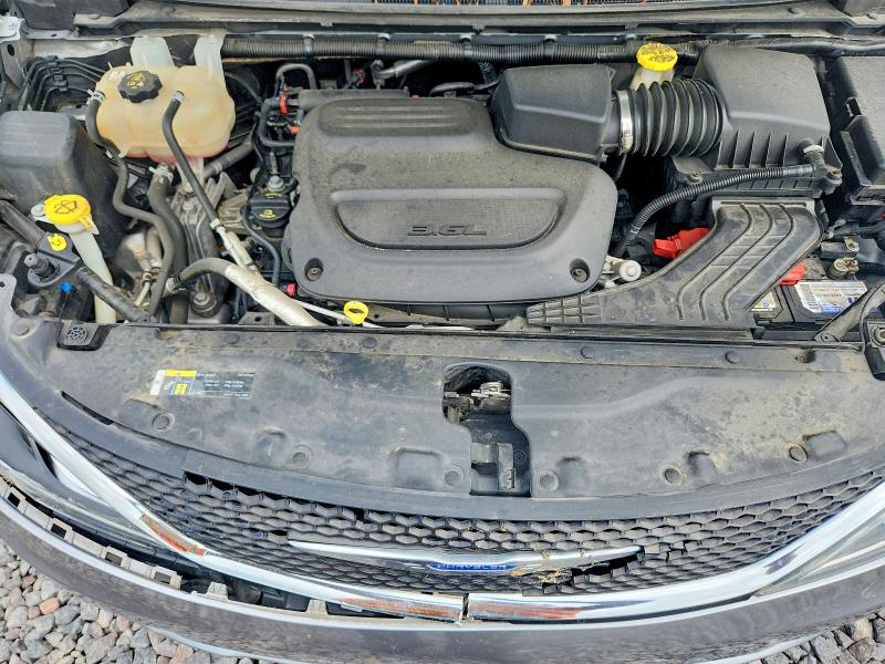 Photo 12 from auction – 2019 CHRYSLER PACIFICA with VIN 2C4RC1BG5KR561219