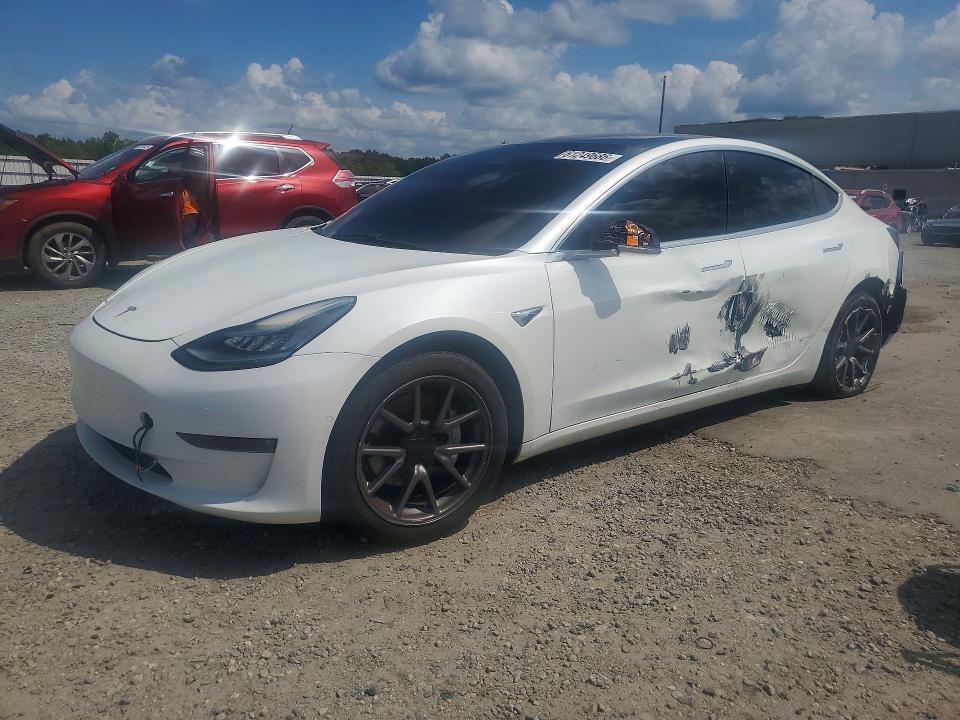 TESLA MODEL 3 2018 with VIN 5YJ3E1EA4JF161539 - Photo from auction