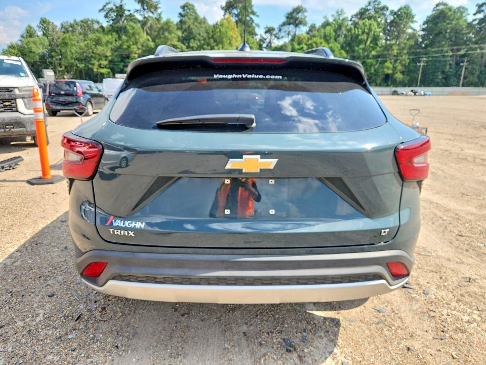 Photo 6 from auction – 2025 CHEVROLET TRAX with VIN KL77LHEP4SC308295