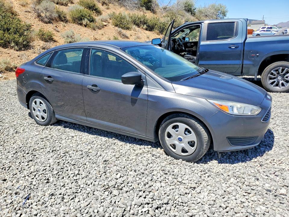 Photo 4 from auction – 2017 FORD FOCUS with VIN 1FADP3E23HL312337