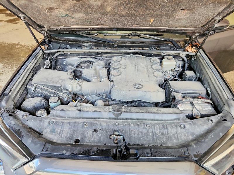 Foto 12 de la subasta – 2020 TOYOTA 4RUNNER con VIN JTEBU5JR8L5746724