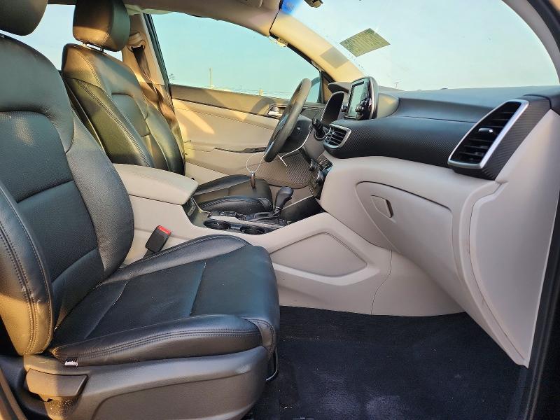 Photo 7 from auction – 2019 HYUNDAI TUCSON with VIN KM8J3CAL6KU837560