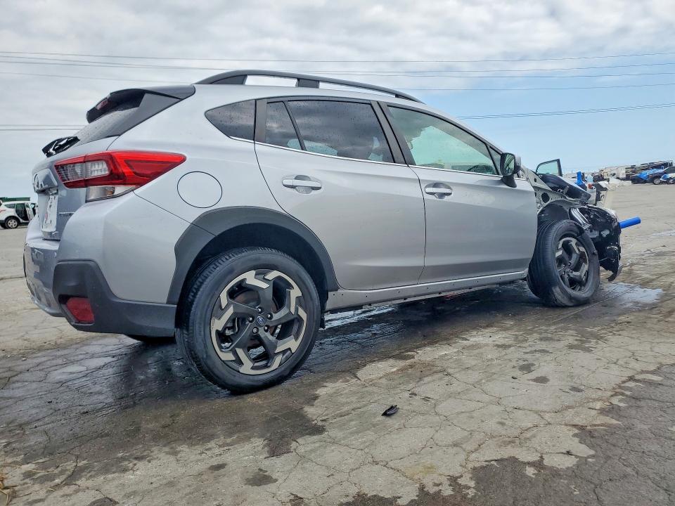 Photo 3 from auction – 2022 SUBARU CROSSTREK with VIN JF2GTHMC0NH207328