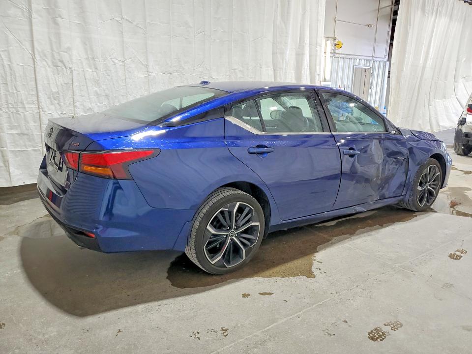 Photo 3 from auction – 2024 NISSAN ALTIMA with VIN 1N4BL4CW8RN330904
