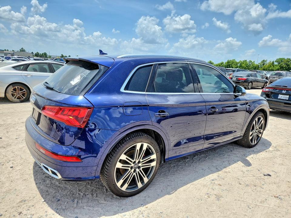 Photo 3 from auction – 2018 AUDI SQ5 with VIN WA1C4AFY4J2088801