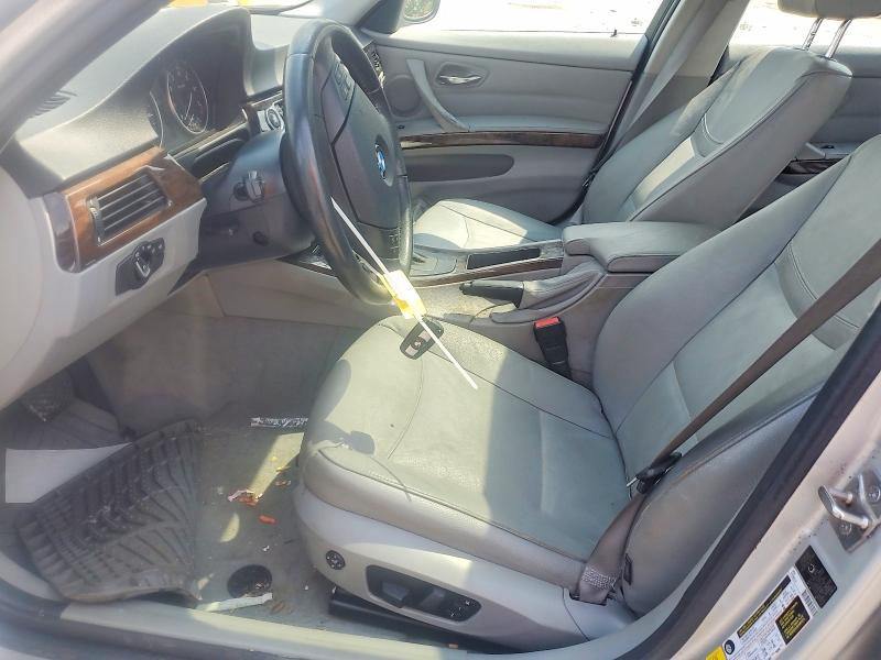 Photo 7 from auction – 2011 BMW 328 with VIN WBAPH7G51BNM56030