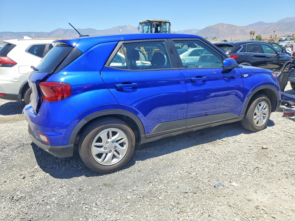 Photo 3 from auction – 2023 HYUNDAI VENUE with VIN KMHRB8A33PU265891