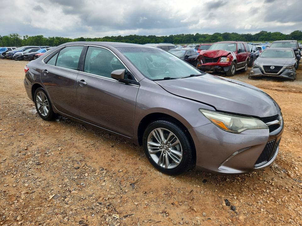 Photo 4 from auction – 2017 TOYOTA CAMRY with VIN 4T1BF1FK2HU327554