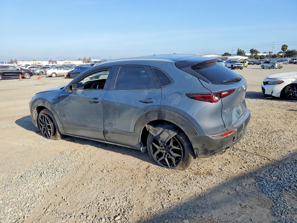 Снимка 2 от търг – 2026 MAZDA CX-30 с VIN 3MVDMBCL3TM128420
