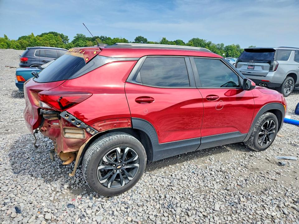 Photo 3 from auction – 2021 CHEVROLET TRAILBLAZER with VIN KL79MPSL0MB004553