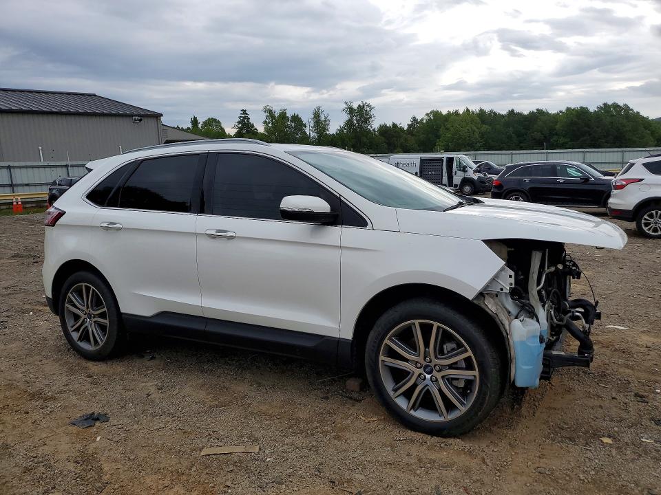 Photo 4 from auction – 2021 FORD EDGE with VIN 2FMPK4K96MBA65849