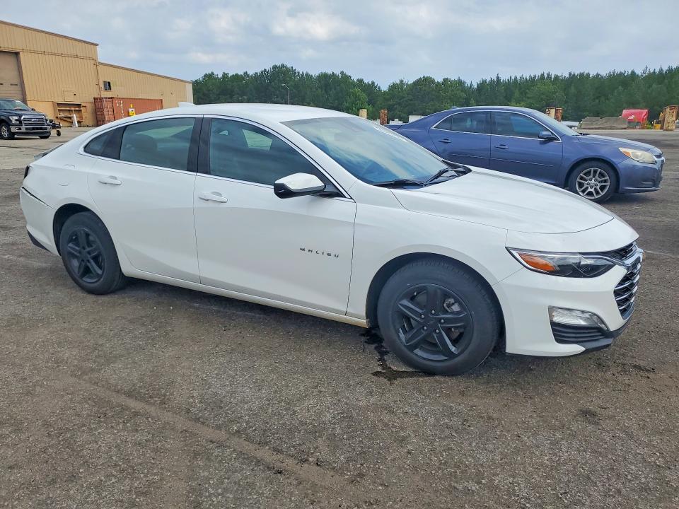 Photo 4 from auction – 2024 CHEVROLET MALIBU with VIN 1G1ZD5ST2RF138299