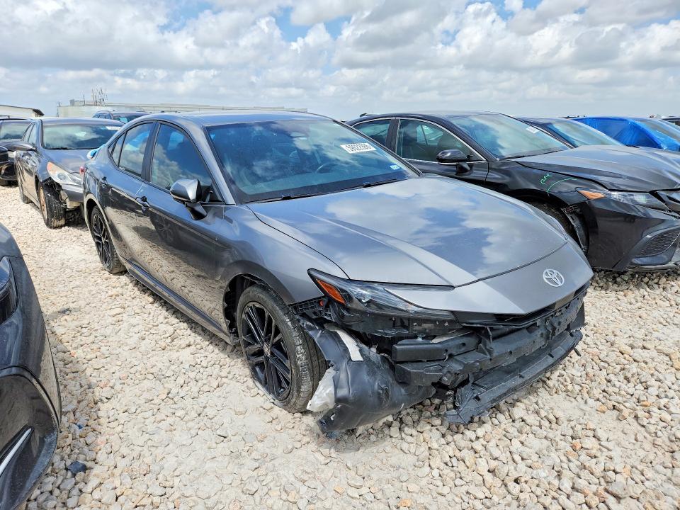Photo 4 from auction – 2025 TOYOTA CAMRY with VIN 4T1DAACK5SU523653