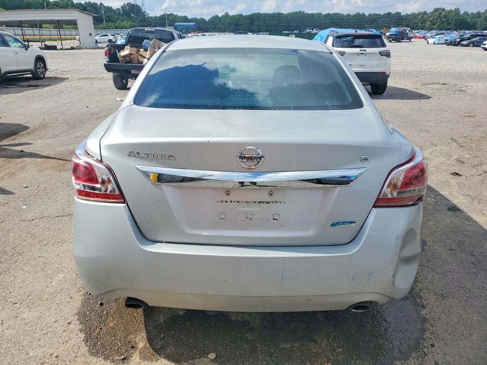Photo 6 from auction – 2013 NISSAN ALTIMA with VIN 1N4AL3AP2DC295492