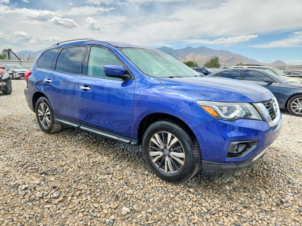 Снимка 4 от търг – 2018 NISSAN PATHFINDER с VIN 5N1DR2MM3JC651747