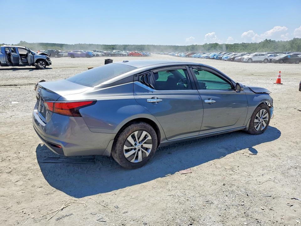 Photo 3 from auction – 2020 NISSAN ALTIMA with VIN 1N4BL4BV0LC114573