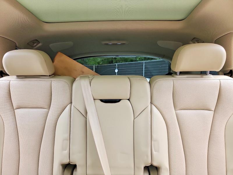 Снимка 10 от търг – 2018 AUDI Q7 с VIN WA1VAAF77JD020974
