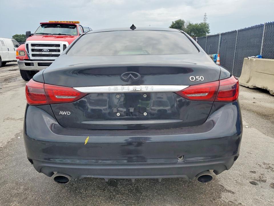 Photo 6 from auction – 2018 INFINITI Q50 with VIN JN1EV7AR5JM440354