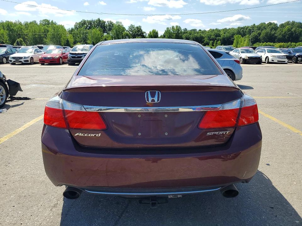 Photo 6 from auction – 2015 HONDA ACCORD with VIN 1HGCR2F58FA117752
