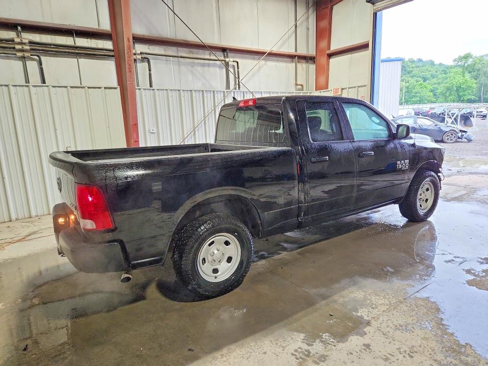 Photo 3 from auction – 2023 RAM 1500 CLASSIC with VIN 1C6RR7FG7PS590410