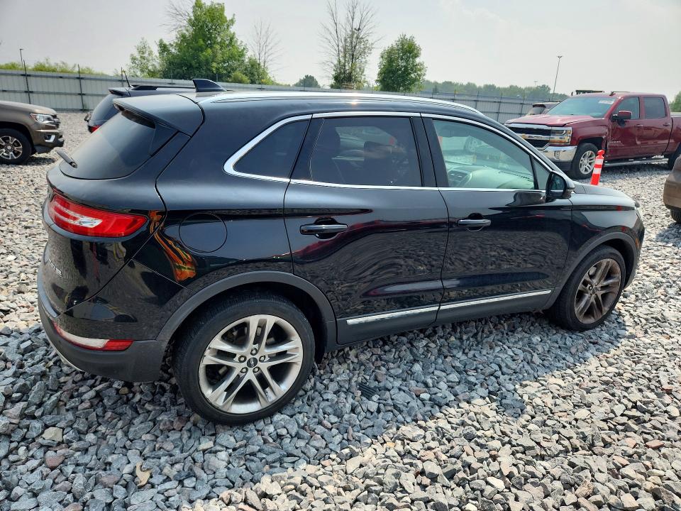 Foto 3 de la subasta – 2017 LINCOLN MKC con VIN 5LMCJ3D91HUL12703