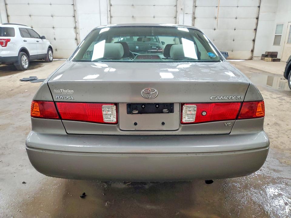 Photo 6 from auction – 2000 TOYOTA CAMRY with VIN 4T1BF22KXYU113844
