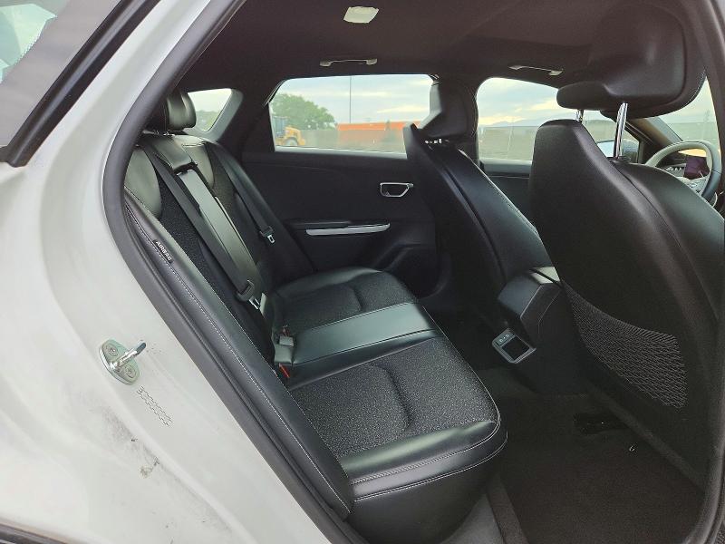 Photo 10 from auction – 2025 KIA K4 with VIN 3KPFW4DE6SE059425