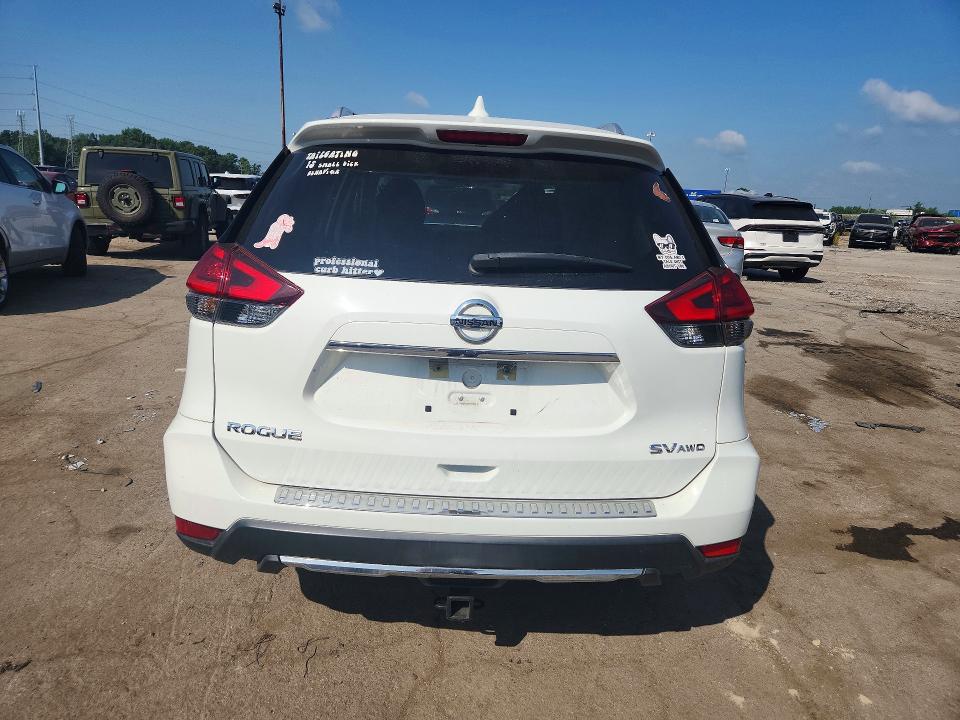 Photo 6 from auction – 2017 NISSAN ROGUE with VIN KNMAT2MV0HP502412