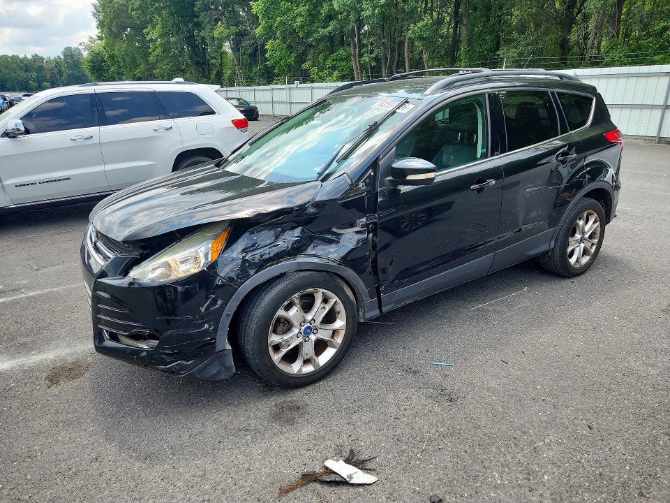FORD ESCAPE 2013 с VIN 1FMCU0HX7DUD47760 - Фото с аукциона