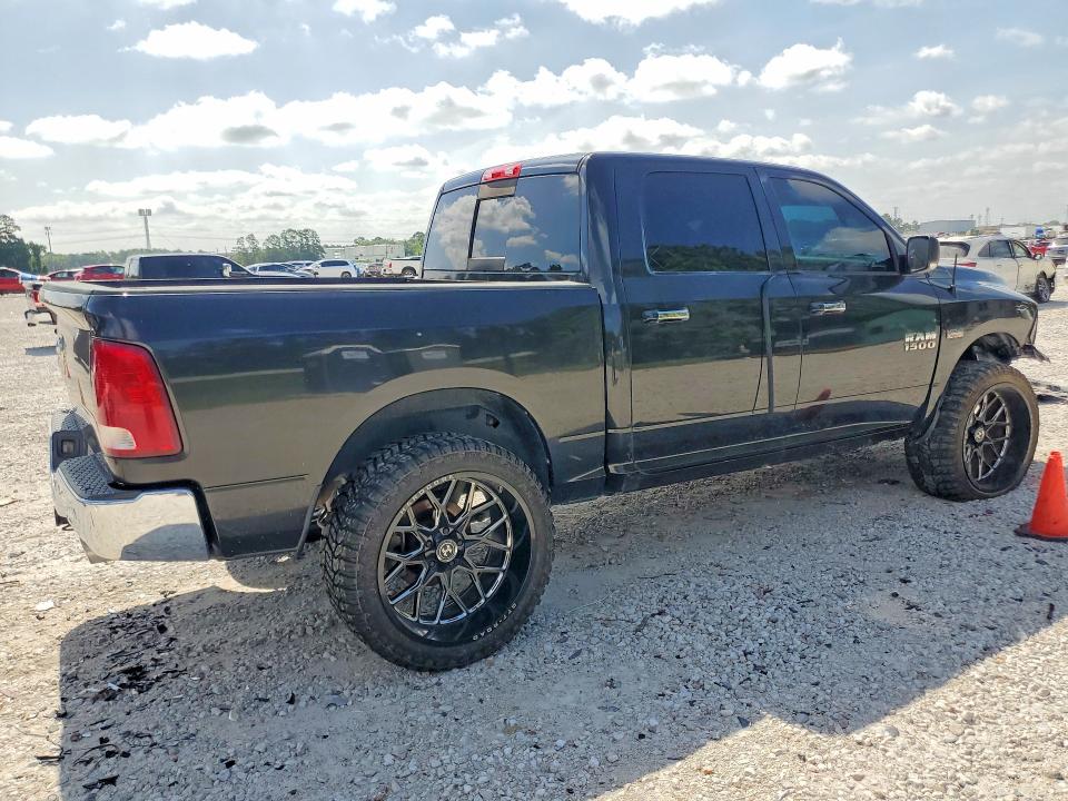 Photo 3 from auction – 2016 RAM 1500 with VIN 3C6RR6LT6GG292417