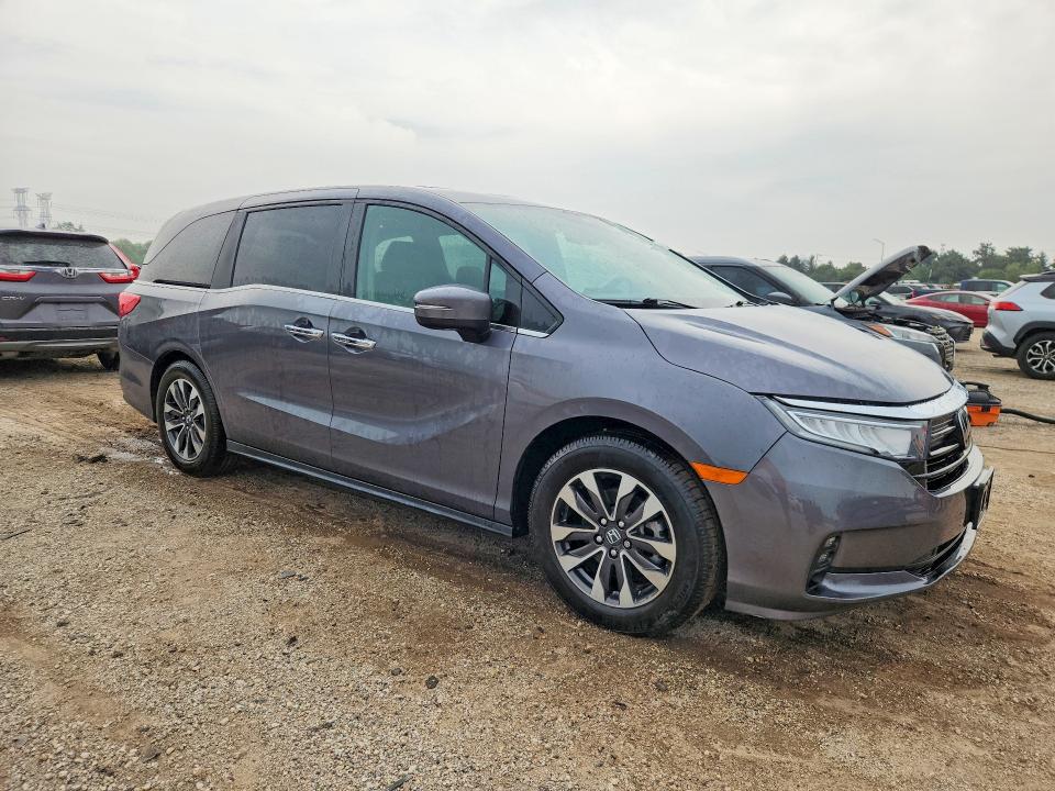 Photo 4 from auction – 2023 HONDA ODYSSEY with VIN 5FNRL6H67PB016038