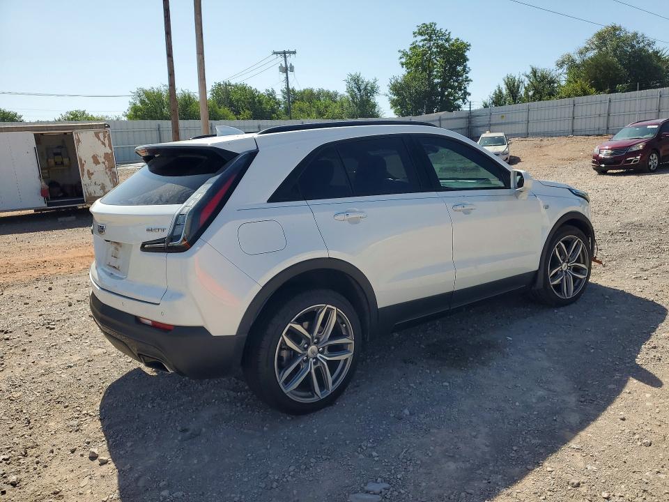 Photo 3 from auction – 2019 CADILLAC XT4 with VIN 1GYFZFR44KF213780