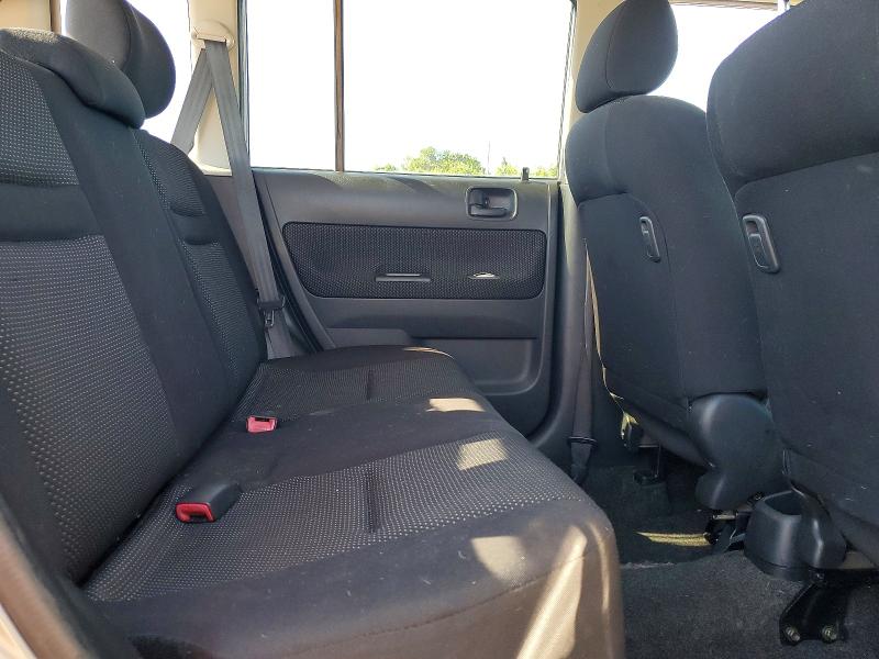 Photo 10 from auction – 2004 SCION XB with VIN JTLKT324X40143680