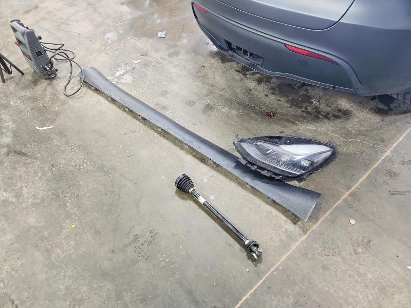 Photo 12 from auction – 2023 TESLA MODEL Y with VIN 7SAYGDEF6PF782936