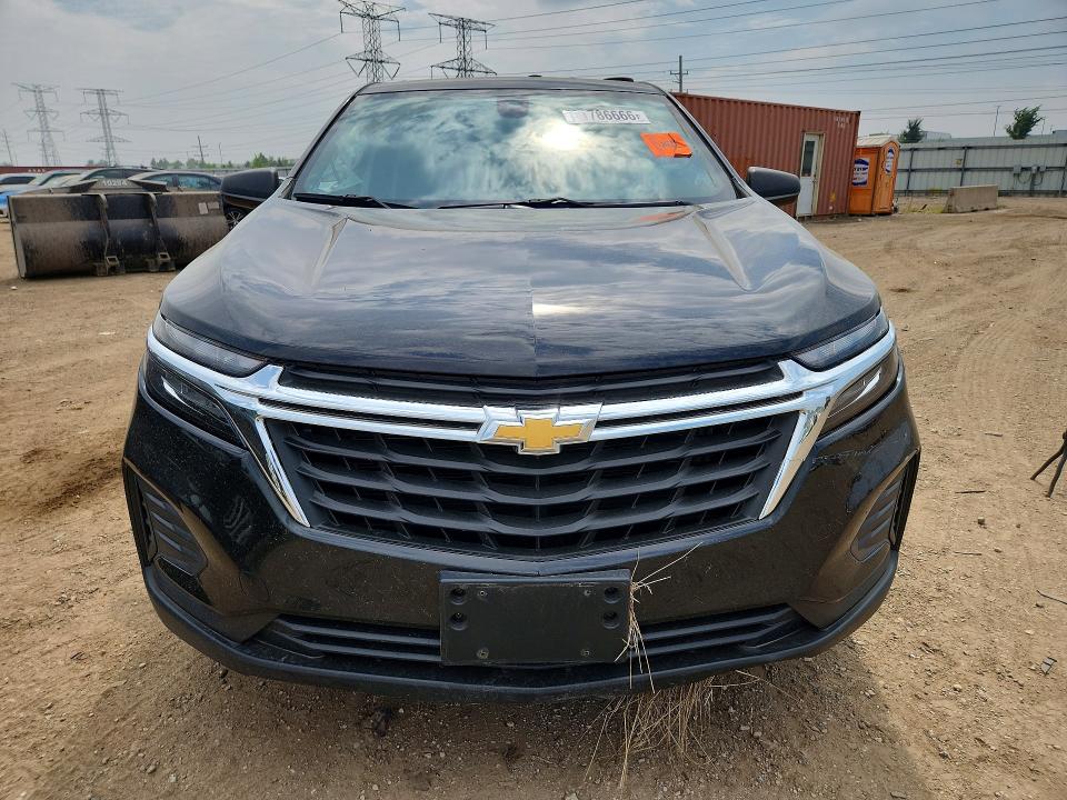 Photo 5 from auction – 2022 CHEVROLET EQINOX with VIN 2GNAXHEV1N6145038