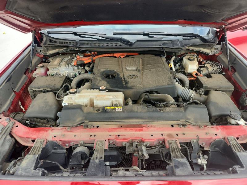 Photo 12 from auction – 2023 TOYOTA SEQUOIA with VIN 7SVAAABA4PX006145