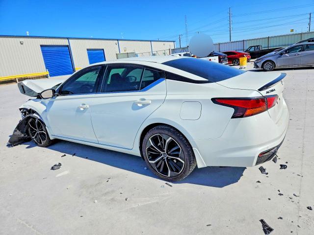 Photo 2 from auction – 2024 NISSAN ALTIMA with VIN 1N4BL4CV7RN380135