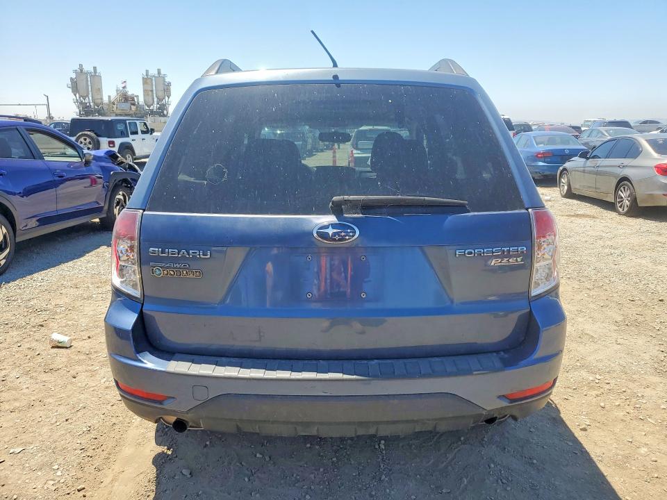 Photo 6 from auction – 2011 SUBARU FORESTER with VIN JF2SHADC2BH735838